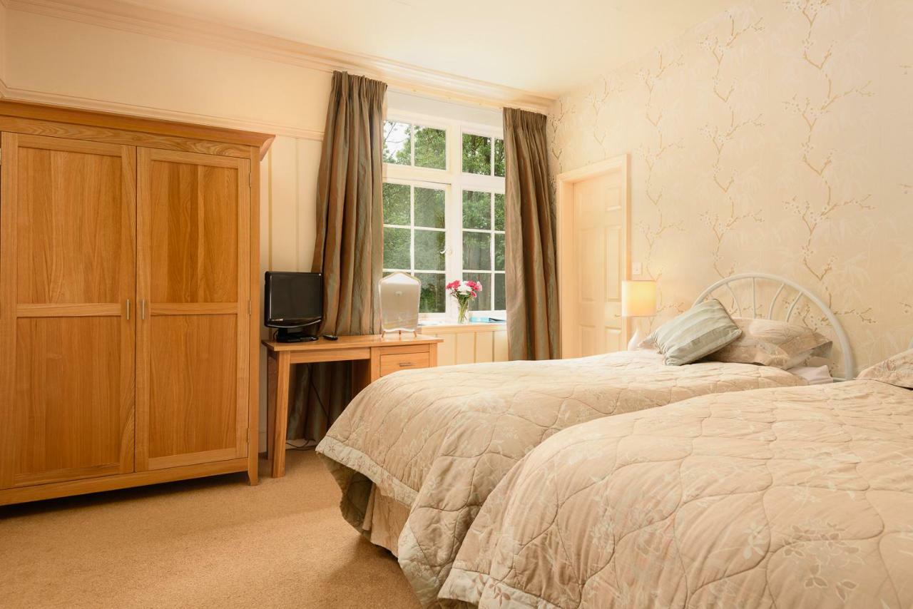 Woodlands Hotel&Pine Lodges Grange-over-Sands Exteriér fotografie